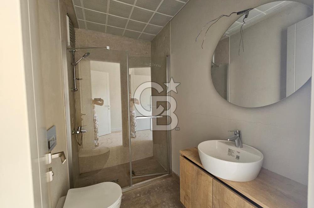 Ayvalık Altınova'da Müstakil Havuzlu Kiralık 3+1 Dubleks