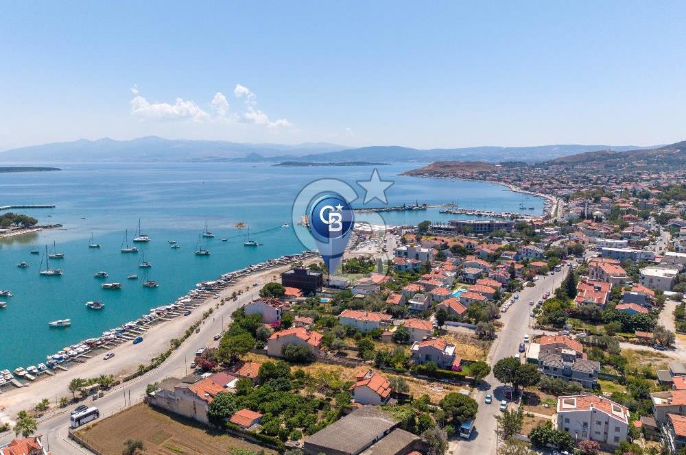 Urla ÇeşmealtıDeniz Manzaralı Satılık 4+1 Müstakil Villa