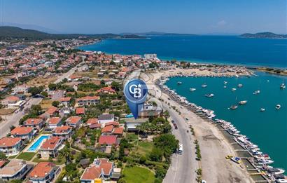Urla ÇeşmealtıDeniz Manzaralı Satılık 4+1 Müstakil Villa