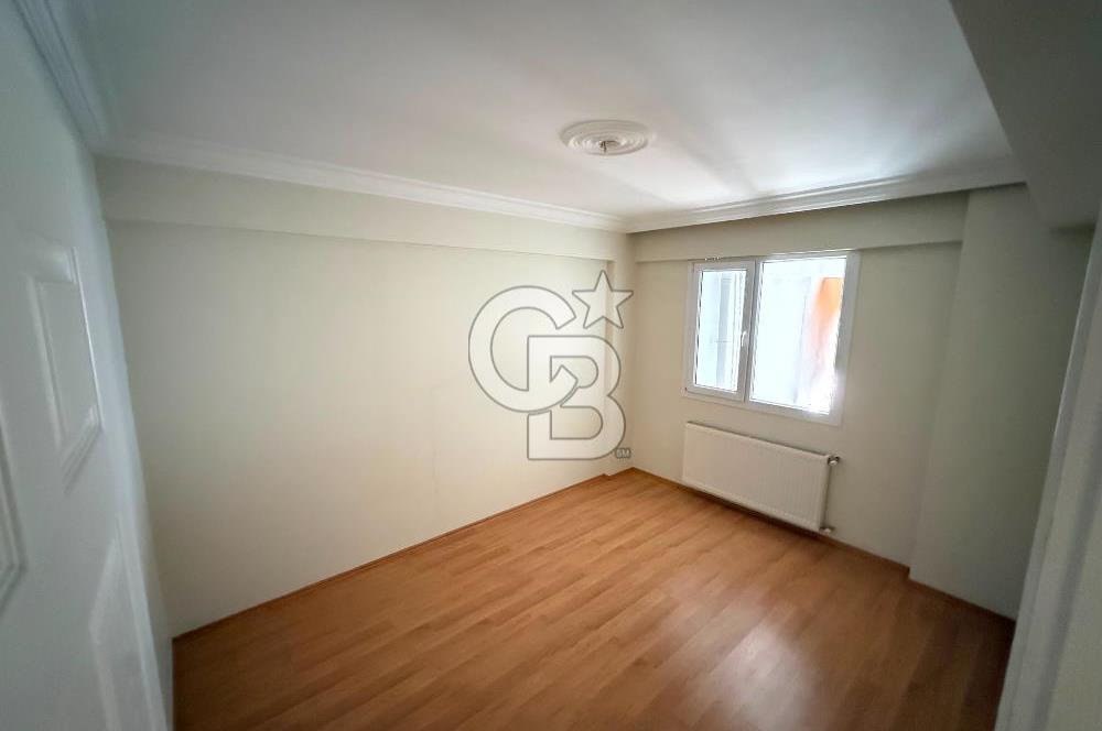 İZMİR GAZİEMİR YEŞİL MAHALLESİNDE SATILIK 4+1 KÖŞE DAİRE
