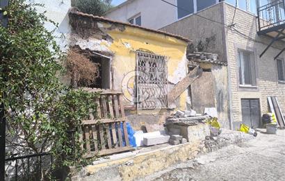  AYVALIK'IN TARİHİ RUM MAHALLESİ'NDE RESTORASYONLUK TAŞ EV FIRSATI 