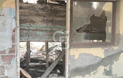  AYVALIK'IN TARİHİ RUM MAHALLESİ'NDE RESTORASYONLUK TAŞ EV FIRSATI 