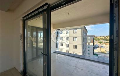 Çanakkale Merkez Karacaören Caddesi Üzeri Geniş Sıfır 3+1 Daire