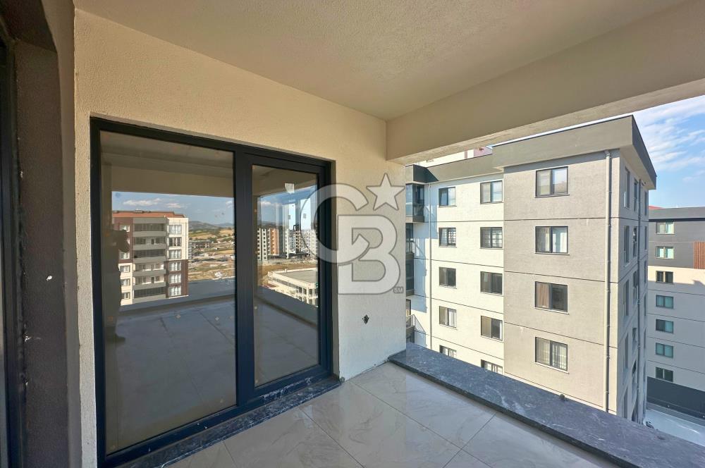 Çanakkale Merkez Karacaören Caddesi Üzeri Geniş Sıfır 3+1 Daire