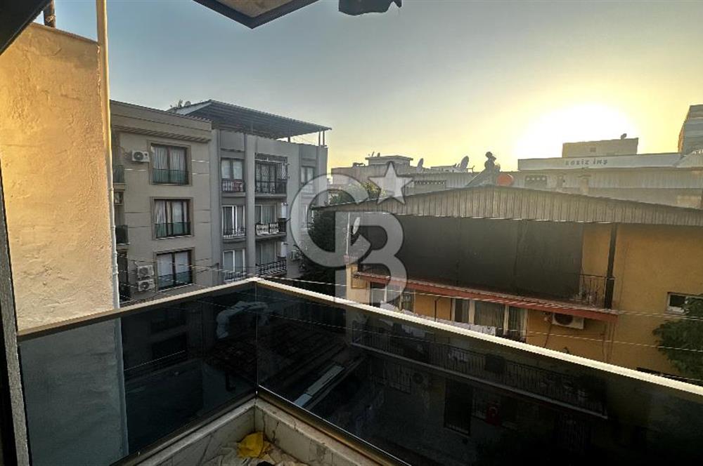 CB DENİZ'DEN BUCA KOZAĞAÇ'DA EŞYALI SATILIK 2+1 DAİRE