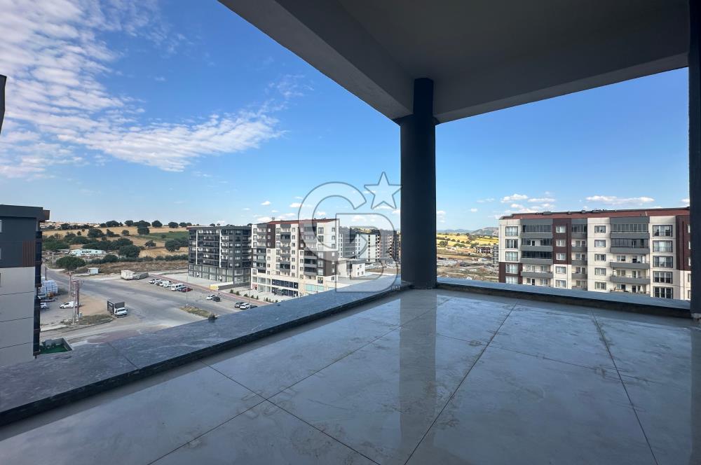 Çanakkale Merkez Karacaören Caddesi Üzeri Geniş Sıfır 3+1 Daire