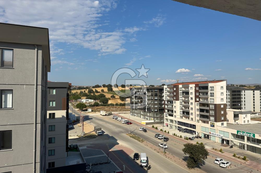 Çanakkale Merkez Karacaören Caddesi Üzeri Geniş Sıfır 3+1 Daire