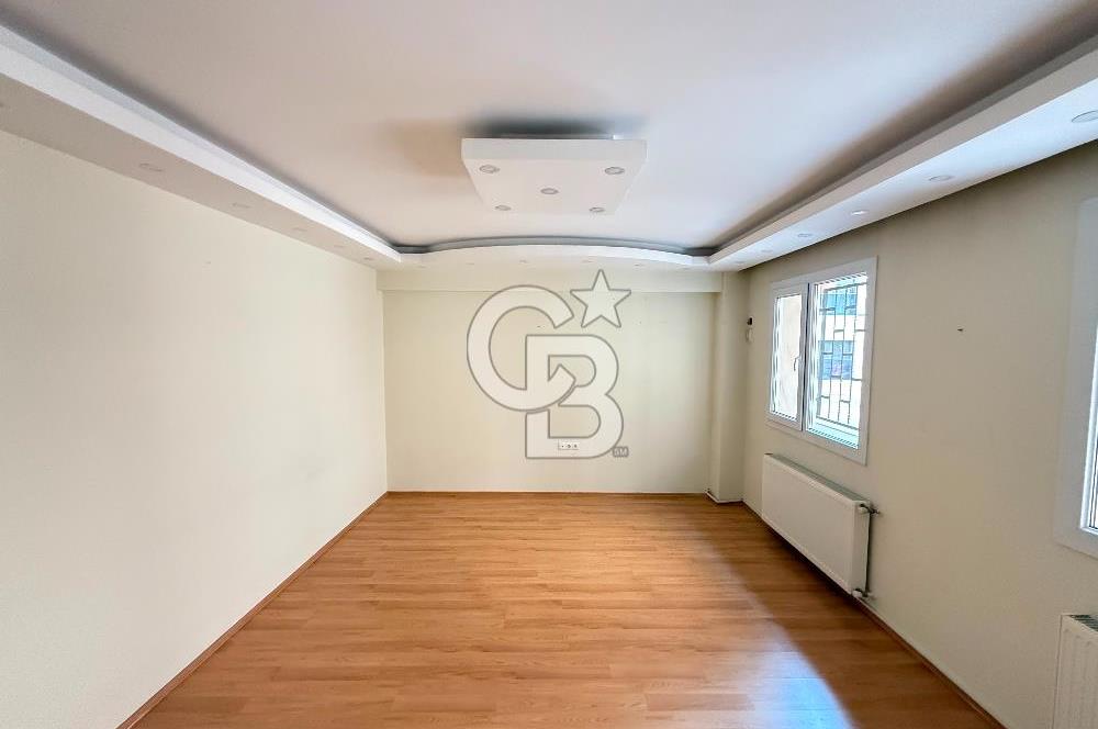 İZMİR GAZİEMİR YEŞİL MAHALLESİNDE SATILIK 4+1 KÖŞE DAİRE