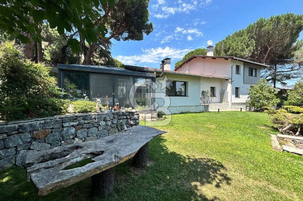 Dragos’ta sıradışı müştemilatlı kış bahçeli özel tasarım villa