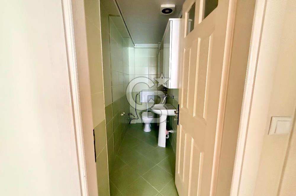İZMİR GAZİEMİR YEŞİL MAHALLESİNDE SATILIK 4+1 KÖŞE DAİRE