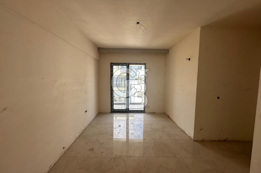 Çanakkale Merkez Karacaören Caddesi Üzeri Geniş Sıfır 3+1 Daire