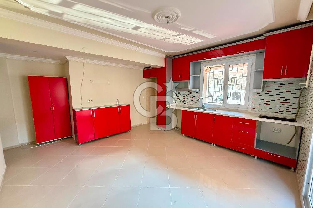 İZMİR GAZİEMİR YEŞİL MAHALLESİNDE SATILIK 4+1 KÖŞE DAİRE