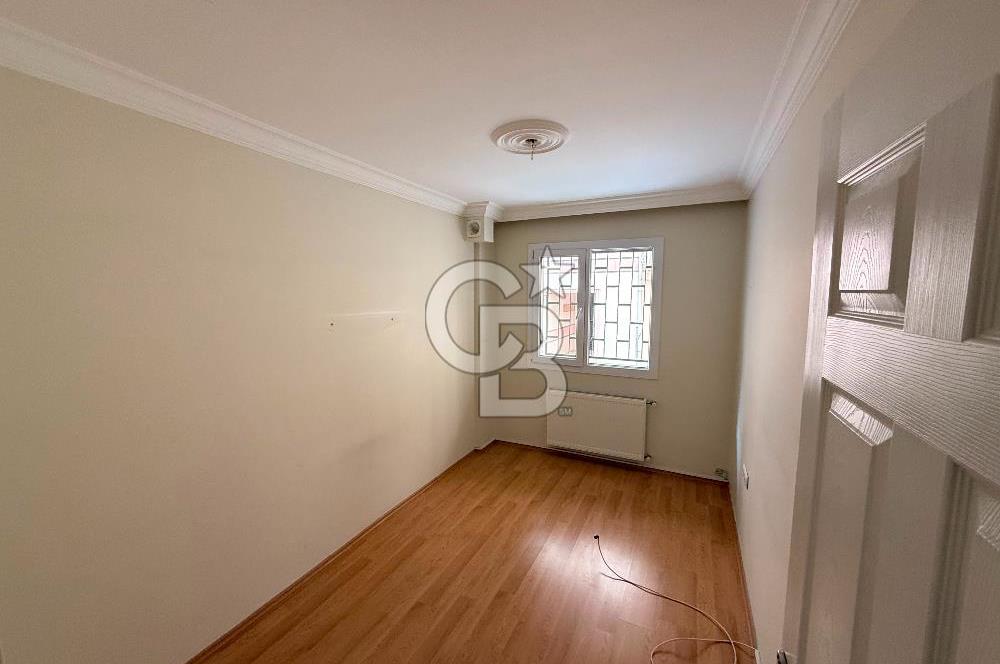 İZMİR GAZİEMİR YEŞİL MAHALLESİNDE SATILIK 4+1 KÖŞE DAİRE