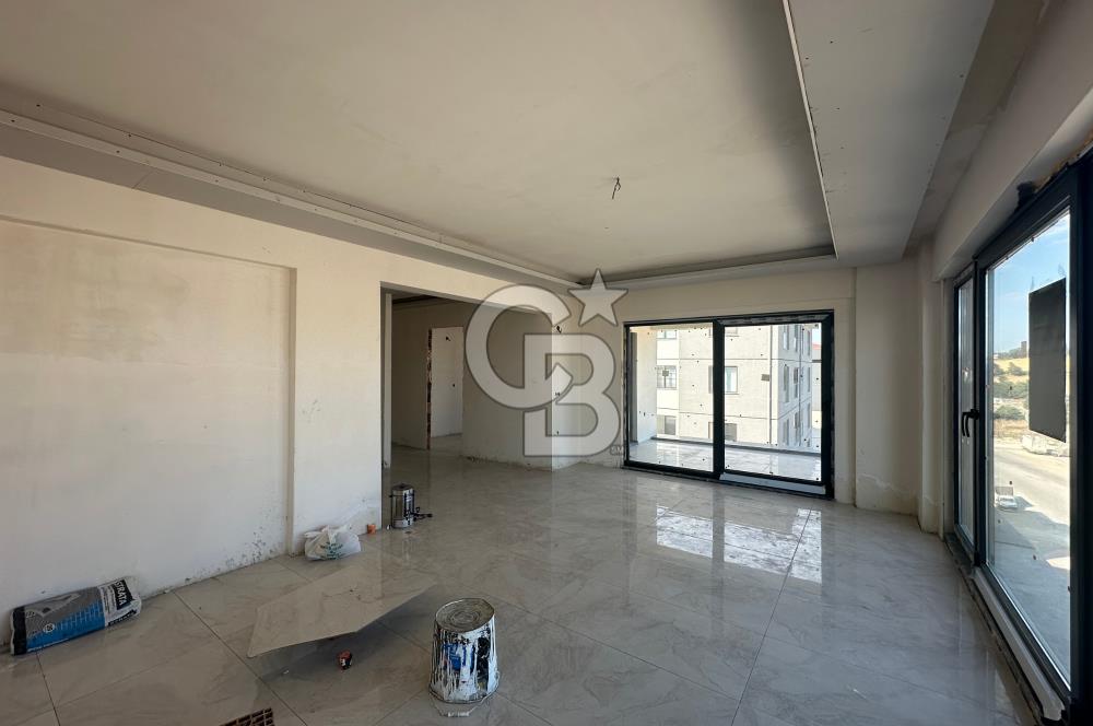 Çanakkale Merkez Karacaören Caddesi Üzeri Geniş Sıfır 3+1 Daire
