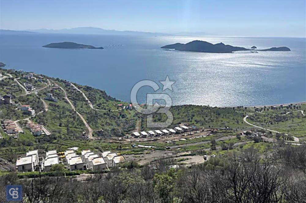 DİKİLİ ÇANDARLIDA DENİZ MANZARALI YATIRIMLIK ARSA