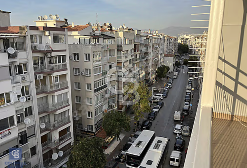 MİTHATPAŞA CADDESİNİN EN GÜZEL LOKASYONUNDA FERAH DAİRE