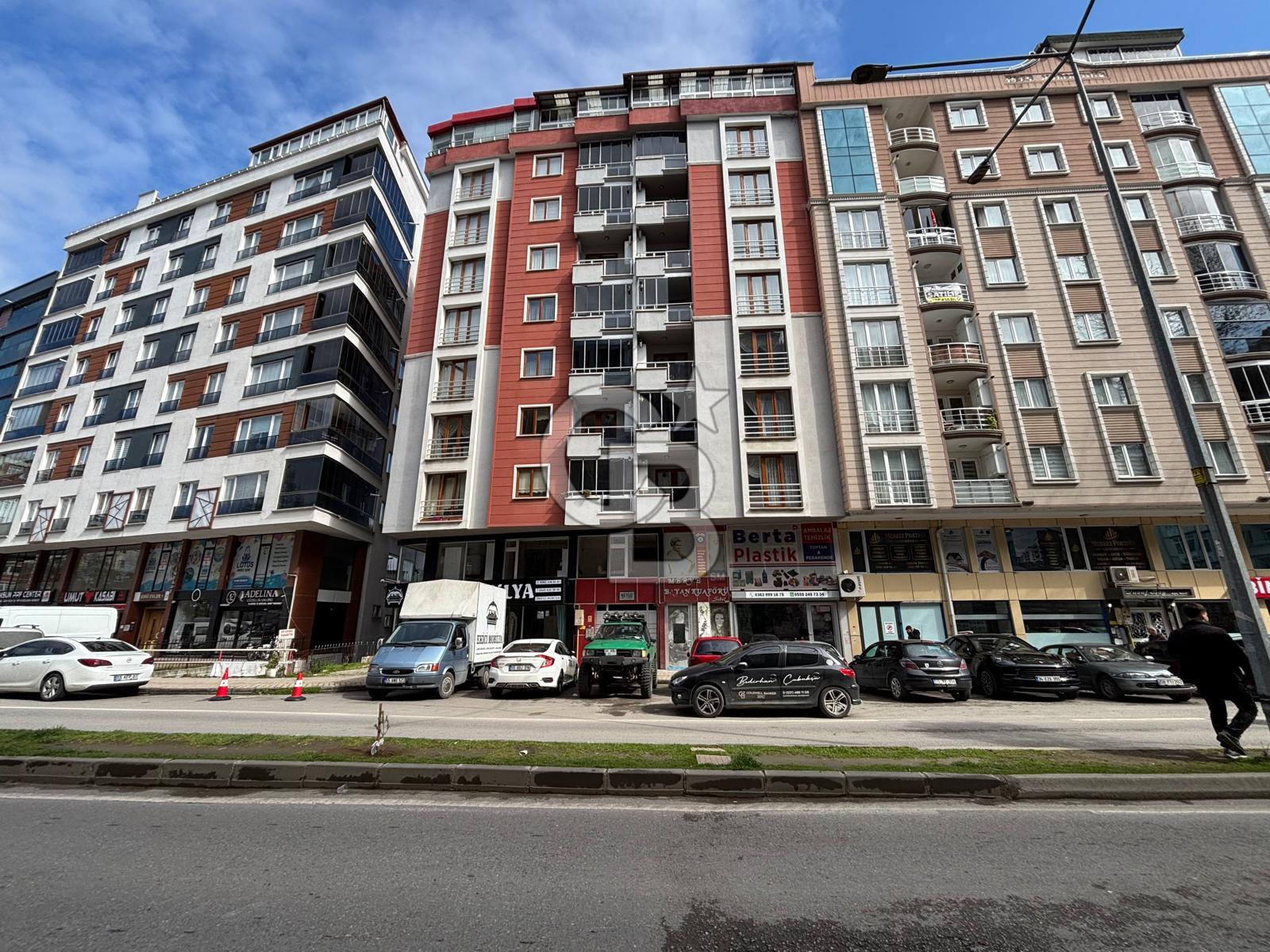 Karadeniz Caddesine Cephe 3+1 Daire