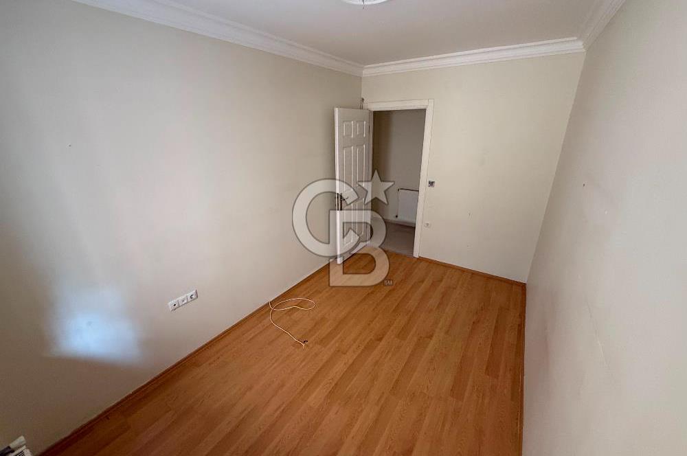 İZMİR GAZİEMİR YEŞİL MAHALLESİNDE SATILIK 4+1 KÖŞE DAİRE