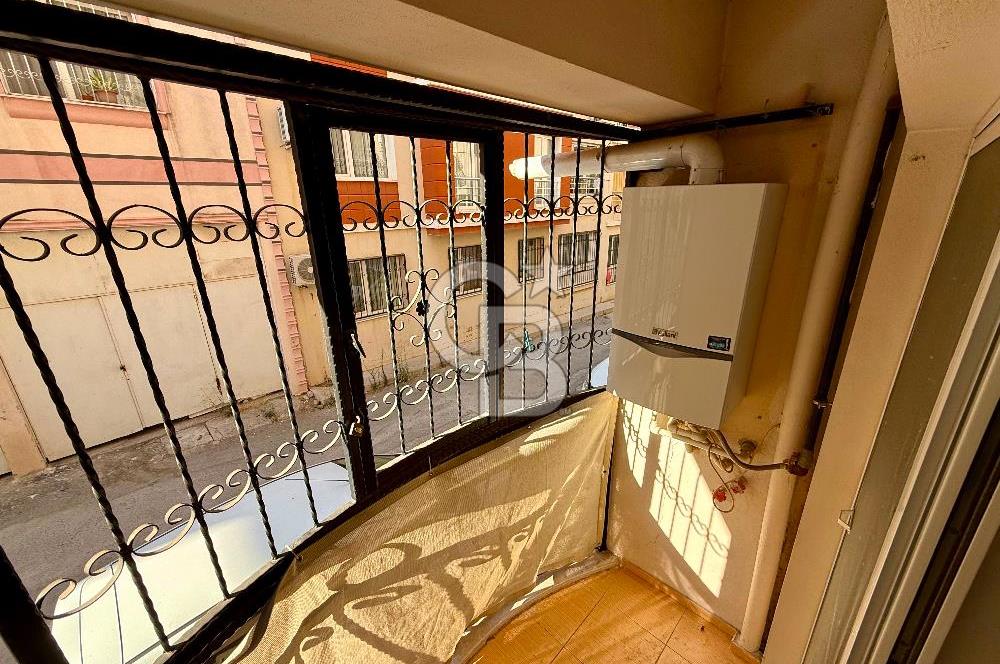İZMİR GAZİEMİR YEŞİL MAHALLESİNDE SATILIK 4+1 KÖŞE DAİRE