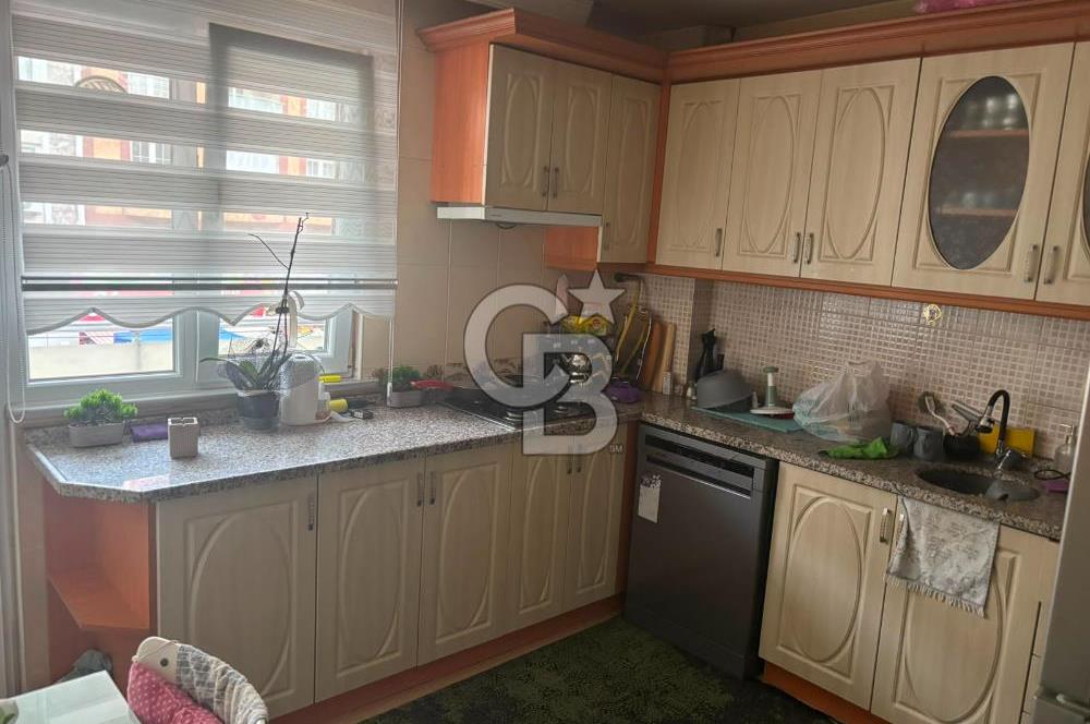 ÇAYIROVA FATİH CAD. ÜZERİ SATILIK GENİŞ 3+1 DAİRE FEDBA