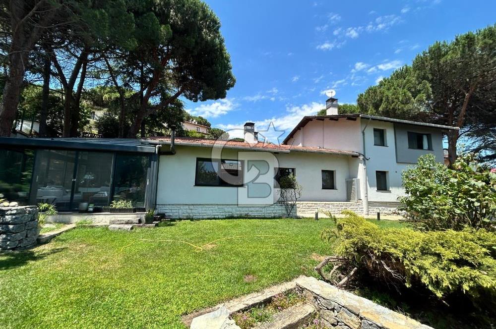 Dragos’ta sıradışı müştemilatlı kış bahçeli özel tasarım villa