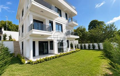 ULAŞLI'DA MUHTEŞEM DENİZ MANZARALI MÜSTAKİL TRİPLEKS VİLLA