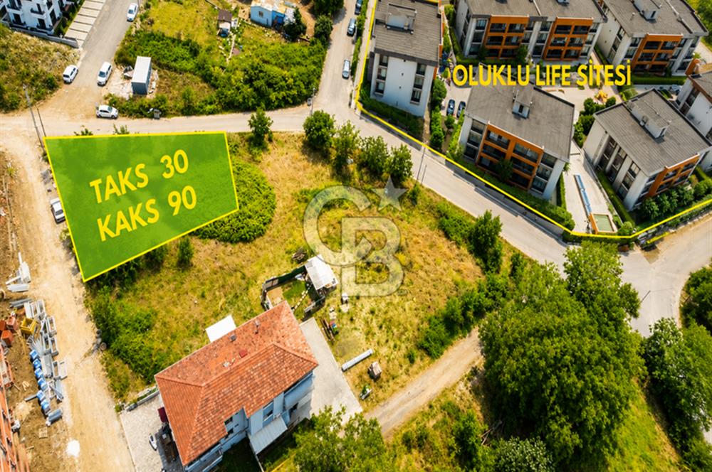 BAŞİSKELE BARBAROS MAHALLESİ'NDE SATILIK 434 m² İMARLI ARSA