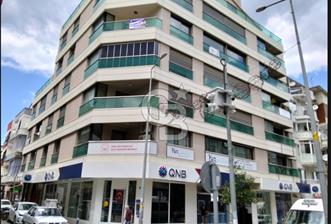 BALÇOVA MERKEZ'DE 160 m² NET YERDEN ISITMALI EBEVEYN BANYOLU ASANSÖRLÜ LÜKS DAİRE - 2 - 362500