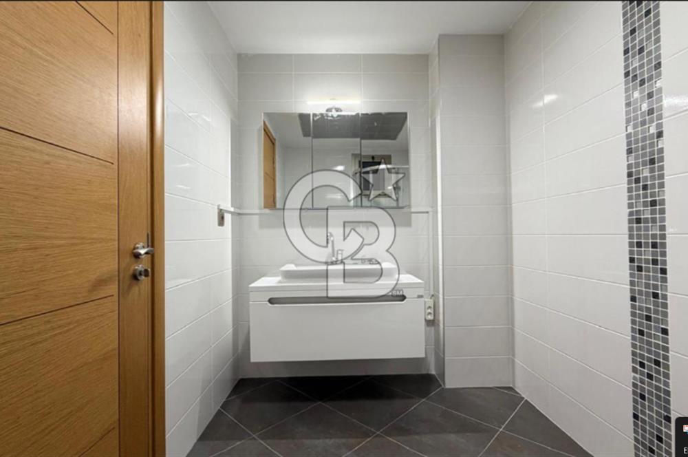 BALÇOVA MERKEZ'DE 160 m² NET YERDEN ISITMALI EBEVEYN BANYOLU ASANSÖRLÜ LÜKS DAİRE