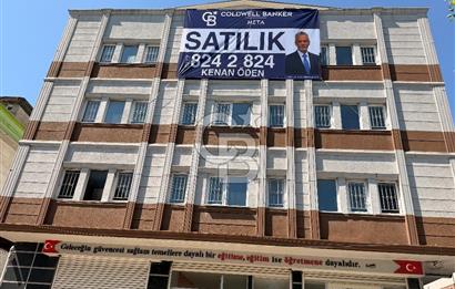 YENİBOSNA'DA EĞİTİM KURUMUNA UYGUM 3155 M2 KOMPLE SATILIK BİNA