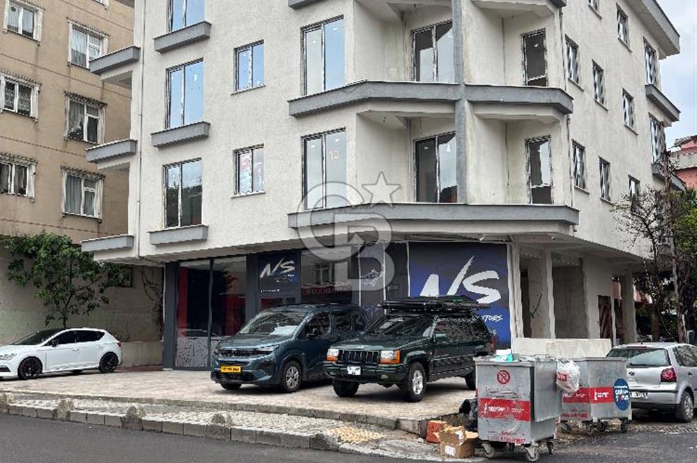 Sancaktepe Merkezde Satılık Hazır Kiracılı Satılık Dükkan