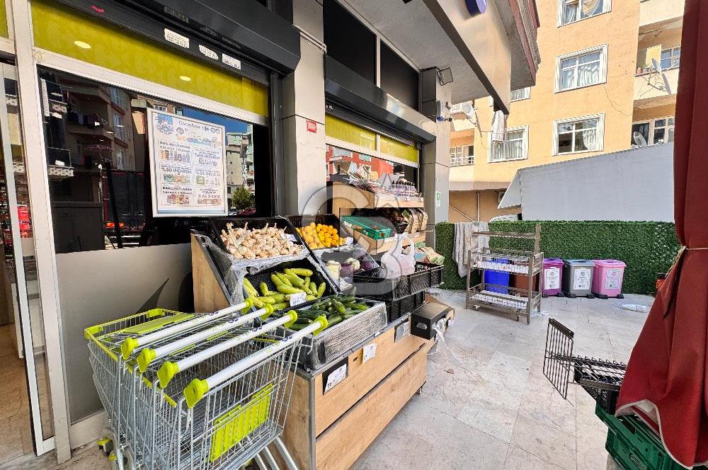 Çekmeköy İşlek Caddede Hazır Müşterili Devren Kurumsal Market
