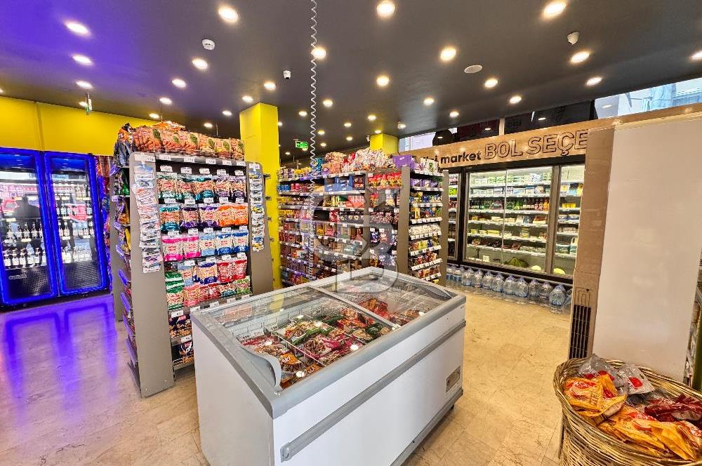 Çekmeköy İşlek Caddede Hazır Müşterili Devren Kurumsal Market