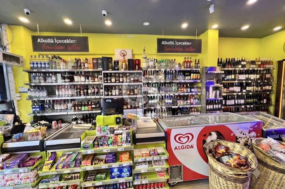 Çekmeköy İşlek Caddede Hazır Müşterili Devren Kurumsal Market