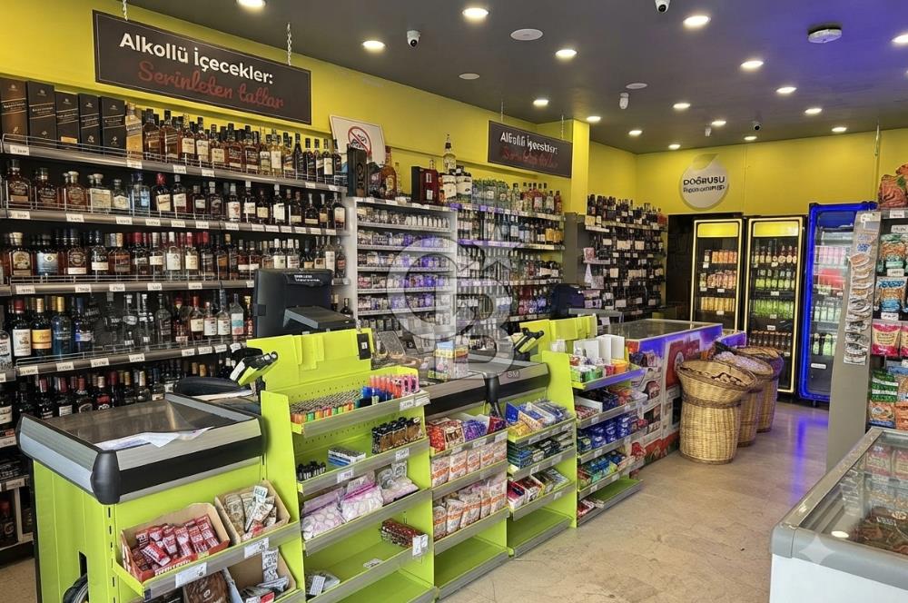Çekmeköy İşlek Caddede Hazır Müşterili Devren Kurumsal Market