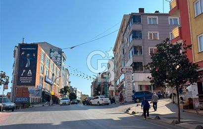 ÇAYIROVA FATİH CAD. ÜZERİ SATILIK GENİŞ 3+1 DAİRE FEDBA