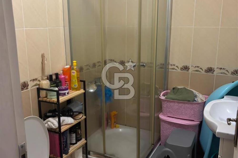 ÇAYIROVA FATİH CAD. ÜZERİ SATILIK GENİŞ 3+1 DAİRE FEDBA