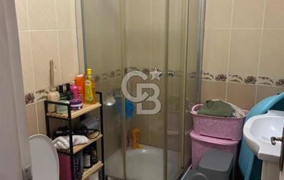 ÇAYIROVA FATİH CAD. ÜZERİ SATILIK GENİŞ 3+1 DAİRE FEDBA
