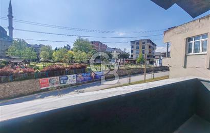 CADDE ÜZERİNDE GENİŞ TERASLI SATILIK 3+1 DAİRE