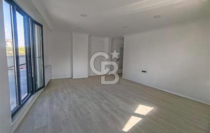 CADDE ÜZERİNDE,LOKASYON AVANTAJLI,GENİŞ TERASLI 3+1 DAİRE