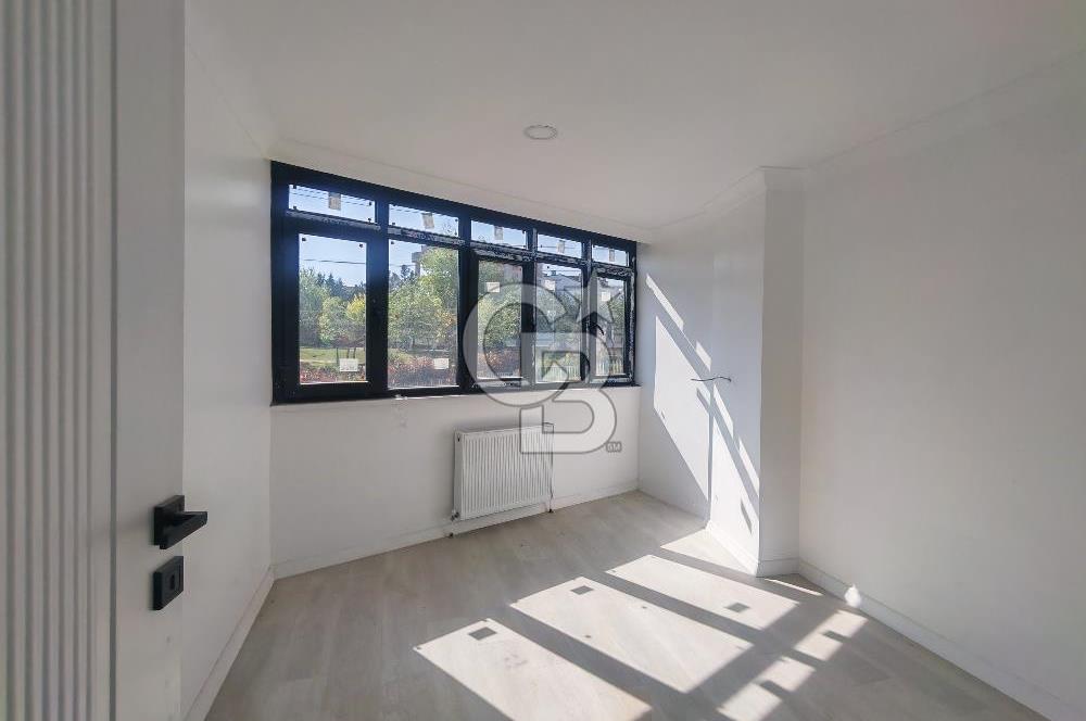 CADDE ÜZERİNDE,LOKASYON AVANTAJLI,GENİŞ TERASLI 3+1 DAİRE