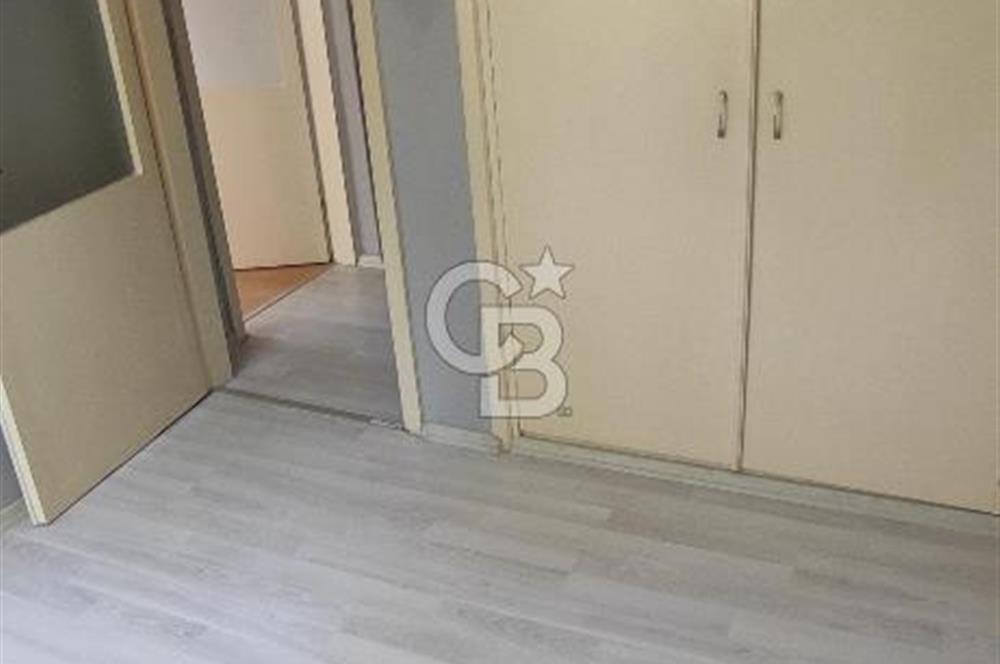 KARABAĞLAR FAHRETTİN ALTAY MAHALLESİ’NDE MERKEZİ KONUMDA 3+1 KİRALIK DAİRE