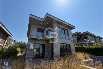 Başiskele Damlar Nadide Okullarına Yakın Deniz Manzaralı Villa - 3 - 362584