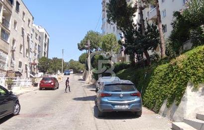 KARABAĞLAR FAHRETTİN ALTAY MAHALLESİ’NDE MERKEZİ KONUMDA 3+1 KİRALIK DAİRE