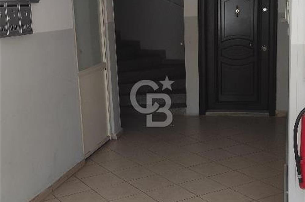KARABAĞLAR FAHRETTİN ALTAY MAHALLESİ’NDE MERKEZİ KONUMDA 3+1 KİRALIK DAİRE