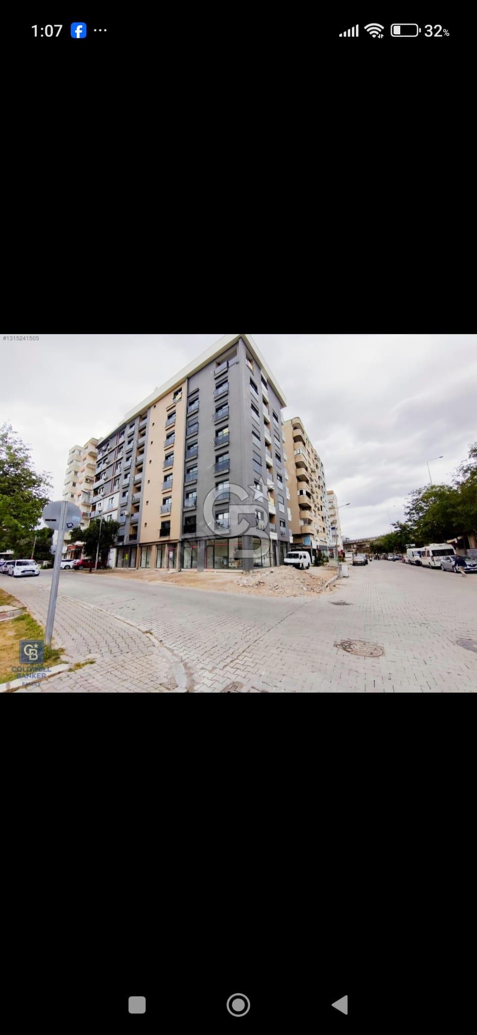 BORNOVA KAZIMDİRİK'DE SIFIR BİNADA KİRALIK DÜKKAN