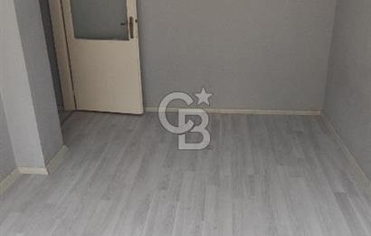 KARABAĞLAR FAHRETTİN ALTAY MAHALLESİ’NDE MERKEZİ KONUMDA 3+1 KİRALIK DAİRE