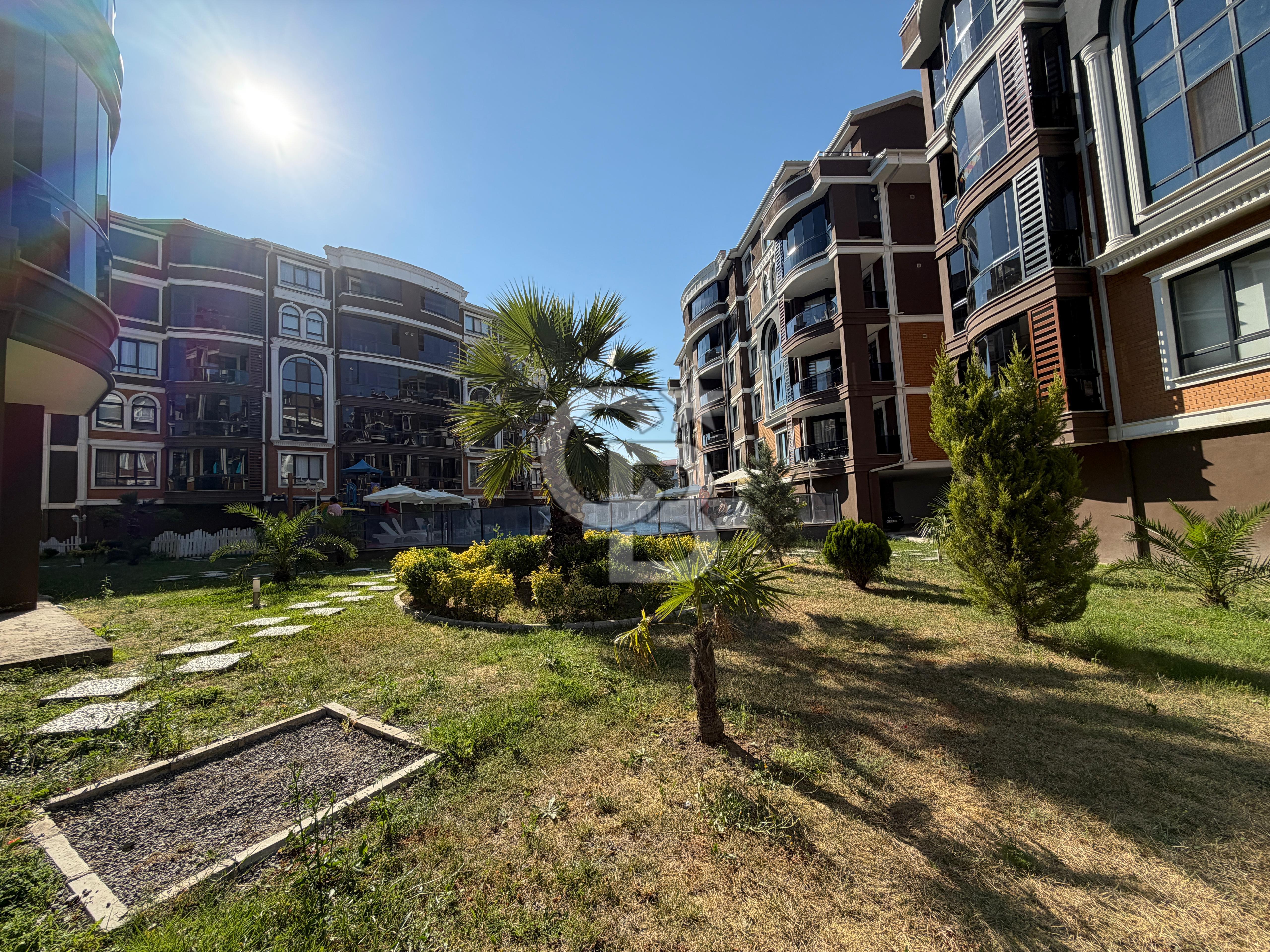 GÖLCÜK BARIŞ İNŞ VİZYON DELUXE 3 SİTESİNDE SATILIK ÇATI DUBLEKS