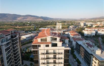 MENEMEN ADRES35'TE 330 M2 SATILIK 5+2 ÇATI DUBLEKS DAİRE