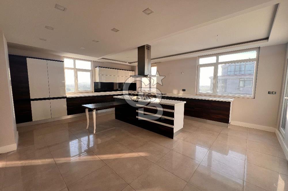 MENEMEN ADRES35'TE 330 M2 SATILIK 5+2 ÇATI DUBLEKS DAİRE